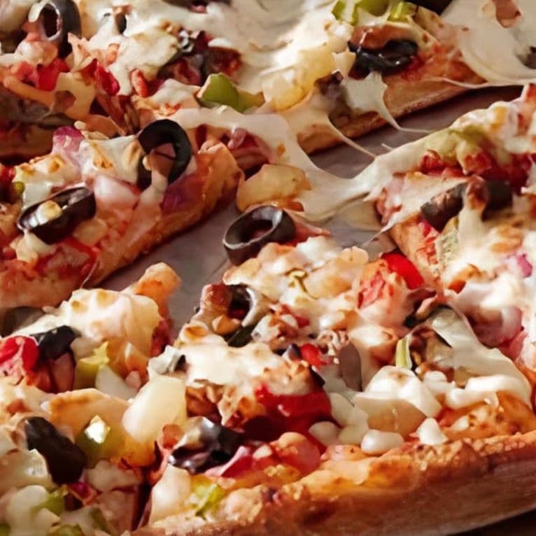 Mediterranean Pizza